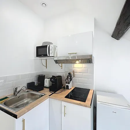 - 1 Min Gare - Entrée Autonome - *