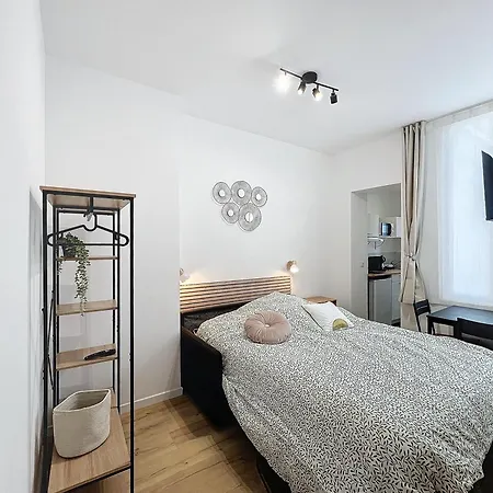 - 1 Min Gare - Entrée Autonome - Appartement *