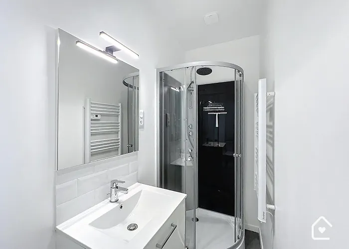 - 1 Min Gare - Entree Autonome - Apartment