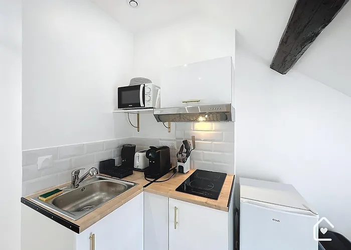 - 1 Min Gare - Entree Autonome - *