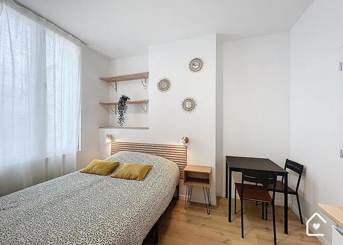 - 1 Min Gare - Entree Autonome - Apartment