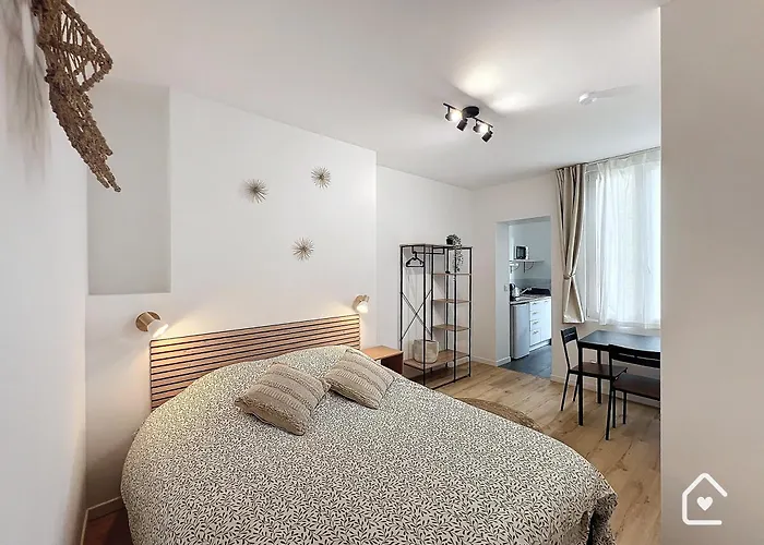 - 1 Min Gare - Entree Autonome -