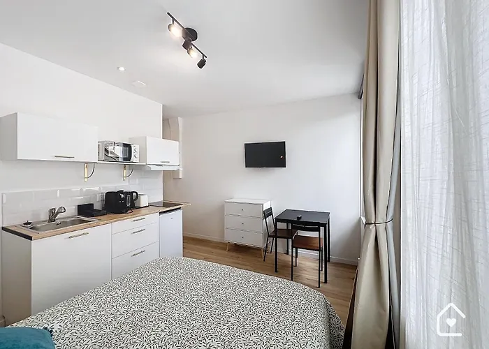 - 1 Min Gare - Entree Autonome - Apartment Chatellerault