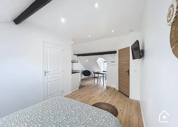 Apartment - 1 Min Gare - Entree Autonome - *